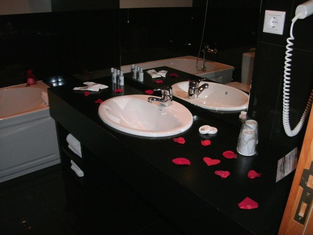 Santo Thyrso Hotel Santo Tirso Ruang foto